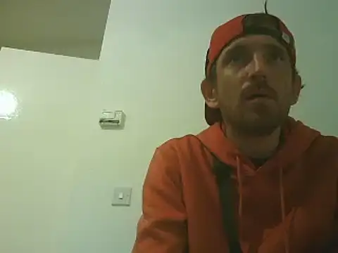 Snapshot of PocoLoco420 chatting on June 6, 2026, 1:32 am PocoLoco420 online show from June 6, 2026, 1:32 am