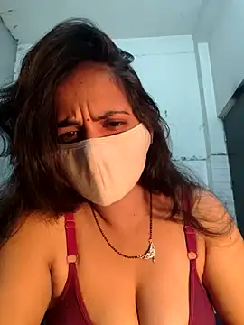 Snapshot of Nehubhabhi26 chatting on December 10, 2024, 4:49 pm Nehubhabhi26 online show from December 10, 2024, 4:49 pm