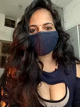 Snapshot of Nehubhabhi26 chatting on January 14, 2025, 5:12 pm Nehubhabhi26 online show from January 14, 2025, 5:12 pm