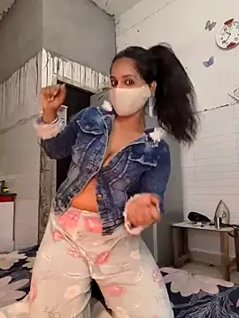 Snapshot of Nehubhabhi26 chatting on January 15, 2025, 5:05 pm Nehubhabhi26 online show from January 15, 2025, 5:05 pm