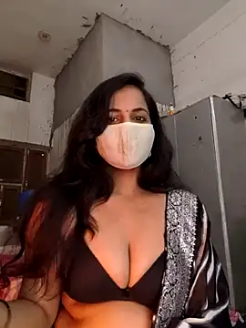 Snapshot of Nehubhabhi26 chatting on January 17, 2025, 11:38 am Nehubhabhi26 online show from January 17, 2025, 11:38 am