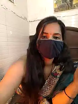 Snapshot of Nehubhabhi26 chatting on February 2, 2025, 5:04 pm Nehubhabhi26 online show from February 2, 2025, 5:04 pm