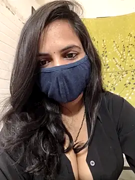 Snapshot of Nehubhabhi26 chatting on October 27, 2025, 4:38 am Nehubhabhi26 online show from October 27, 2025, 4:38 am