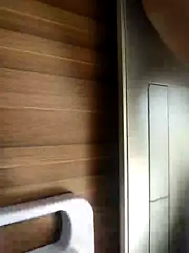 Snapshot of yoyokakshay_1996 chatting on February 9, 2025, 6:33 am yoyokakshay 1996 online show from February 9, 2025, 6:33 am