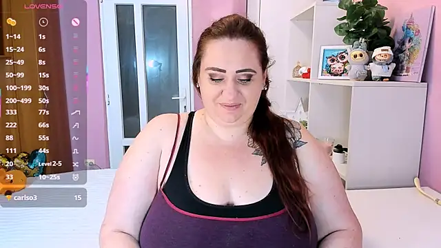 lovely adelle online show from November 25, 2025, 4:18 pm