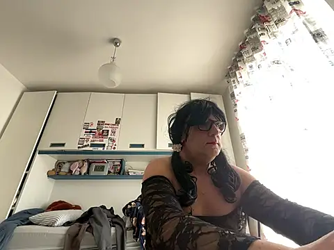 brindisiroby online show from May 22, 2026, 9:26 am