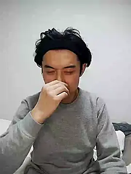 whitebriefboy online show from January 27, 2025, 11:54 am