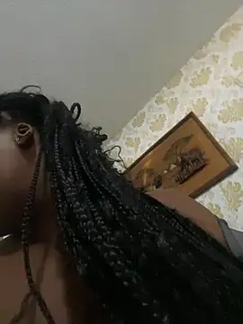 Snapshot of Candy_Love_18 chatting on April 1, 2026, 3:31 pm Candy Love 18 online show from April 1, 2026, 3:31 pm