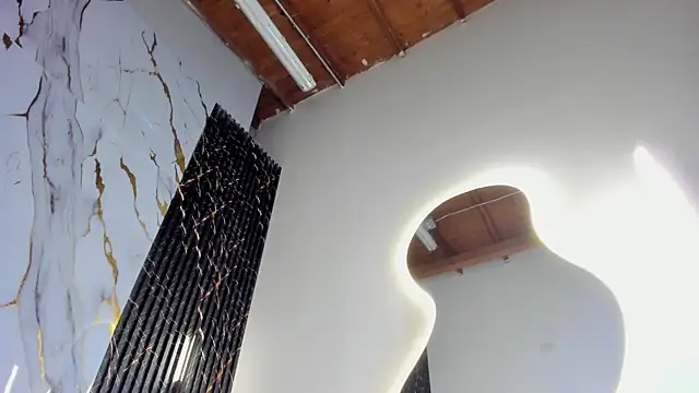 ebony hot1 online show from March 1, 2026, 1:24 pm