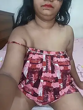 Snapshot of Reesha_99 chatting on July 12, 2026, 12:34 am Reesha 99 online show from July 12, 2026, 12:34 am