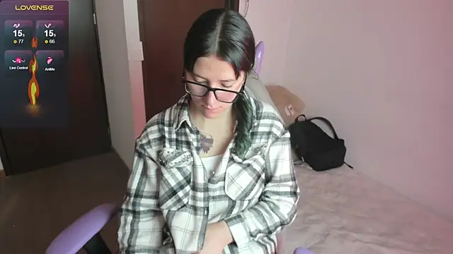 Snapshot of hitomi_arata chatting on February 1, 2025, 2:56 pm hitomi arata online show from February 1, 2025, 2:56 pm