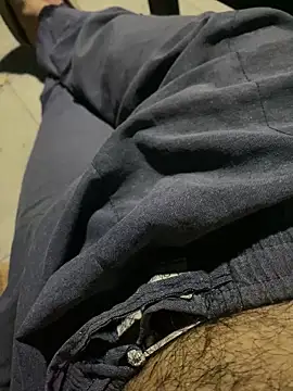 Snapshot of YawlingJingoist chatting on December 16, 2025, 1:10 am YawlingJingoist online show from December 16, 2025, 1:10 am