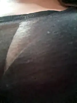 Snapshot of Beautyy38 chatting on November 24, 2025, 2:55 am Beautyy38 online show from November 24, 2025, 2:55 am