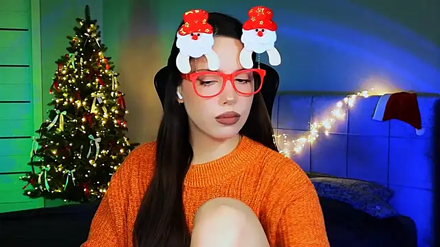 Stacy Gonzales  online show from December 30, 2024, 12:20 pm