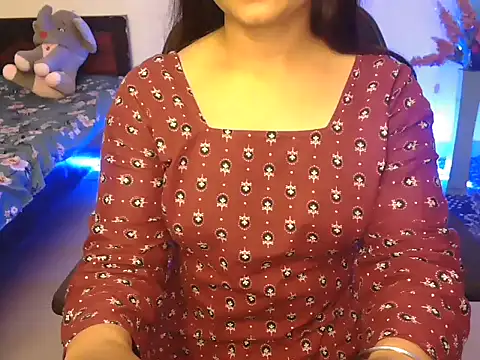 WildRuhi20 online show from July 8, 2026, 4:17 am