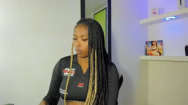 zendaya wilson online show from November 13, 2025, 5:17 am