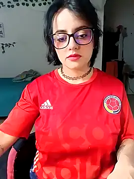 Lin-cute online show from February 6, 2025, 5:03 am