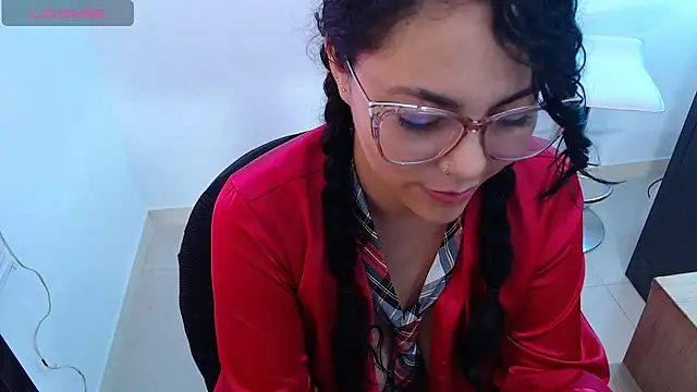 Snapshot of Mailywindsor chatting on January 23, 2025, 2:50 pm Mailywindsor online show from January 23, 2025, 2:50 pm