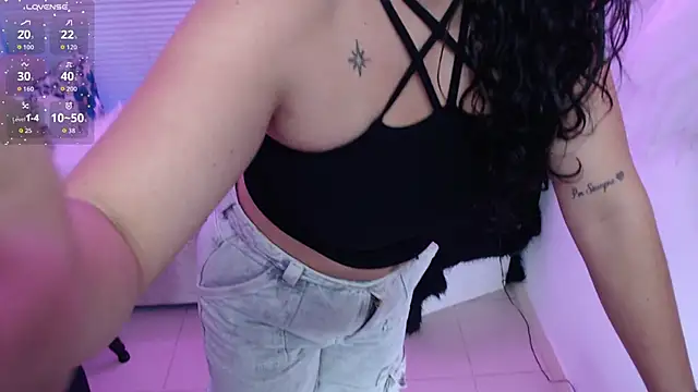 Snapshot of Mailywindsor chatting on October 18, 2025, 7:36 pm Mailywindsor online show from October 18, 2025, 7:36 pm