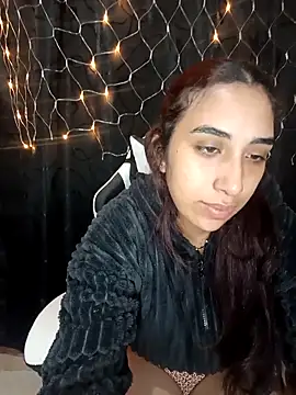 ifeelverywet andhot online show from September 29, 2025, 2:55 pm