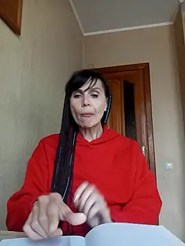 Francenia lolis online show from May 31, 2026, 7:26 am