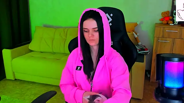 Snapshot of Lora_Cain chatting on January 30, 2025, 6:21 pm Lora Cain online show from January 30, 2025, 6:21 pm