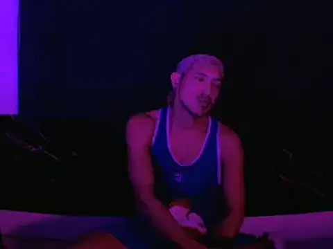 Snapshot of thesummerboy chatting on January 31, 2025, 12:07 pm thesummerboy online show from January 31, 2025, 12:07 pm