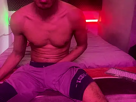 Snapshot of thesummerboy chatting on September 30, 2025, 5:07 pm thesummerboy online show from September 30, 2025, 5:07 pm