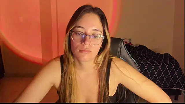 atenas 05  online show from November 28, 2025, 9:34 am