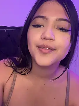 alisson carolina73 online show from January 5, 2025, 11:55 pm