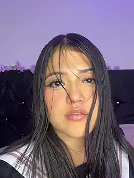 alisson carolina73 online show from February 6, 2025, 3:59 am