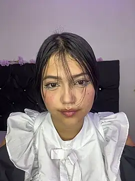 alisson carolina73 online show from February 14, 2025, 11:31 pm