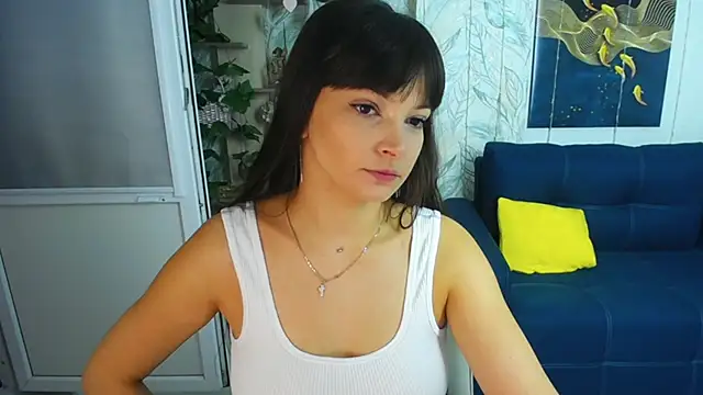 GoldenLadyyy online show from October 13, 2025, 6:13 am