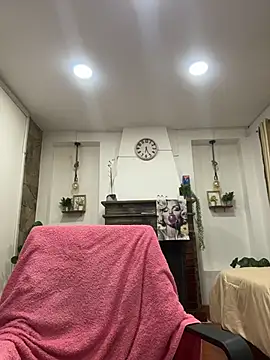 Snapshot of dulce_celeste15 chatting on November 18, 2025, 7:51 pm dulce celeste15 online show from November 18, 2025, 7:51 pm