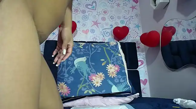 KOURTNEY-- online show from February 25, 2025, 4:24 am