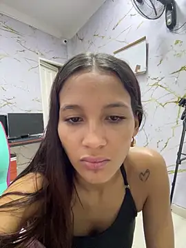 Carohorny4u online show from December 17, 2025, 11:27 am