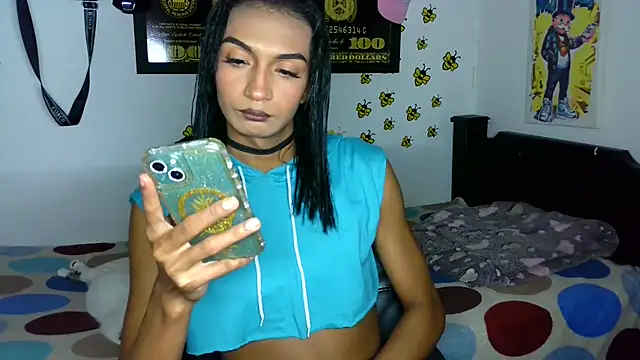 Snapshot of alexxa_Rooa chatting on October 29, 2025, 7:04 pm alexxa Rooa online show from October 29, 2025, 7:04 pm