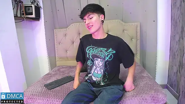 Snapshot of CataFox_ chatting on March 21, 2025, 1:45 am CataFox online show from March 21, 2025, 1:45 am