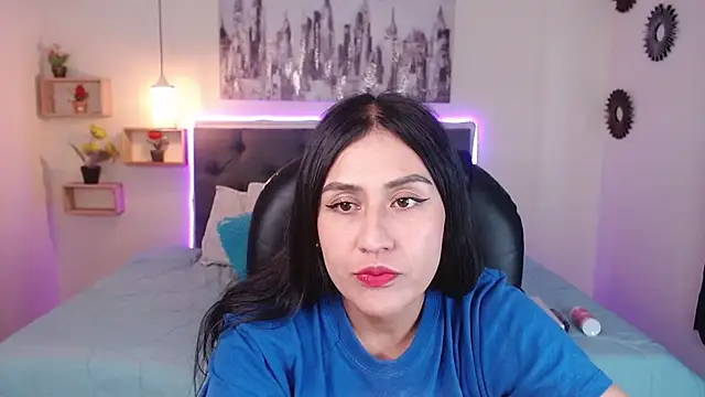 mia aira online show from January 30, 2025, 8:10 pm