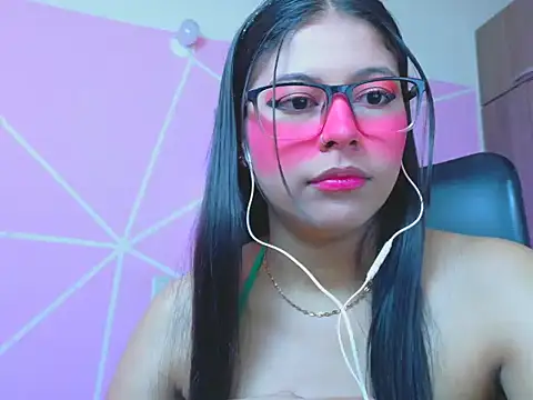 Snapshot of _ALLYSON18_ chatting on May 25, 2026, 11:49 am ALLYSON18 online show from May 25, 2026, 11:49 am