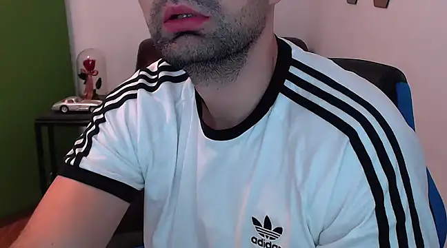 Leo 1617 online show from December 1, 2024, 7:03 pm