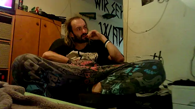 Snapshot of harterdome chatting on December 3, 2025, 10:52 pm harterdome online show from December 3, 2025, 10:52 pm