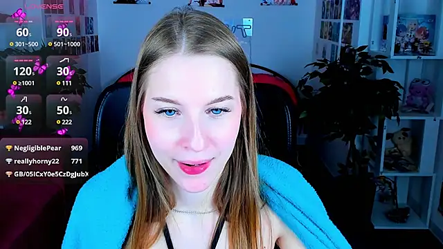 Snapshot of CuteMousee chatting on January 23, 2025, 9:29 pm CuteMousee online show from January 23, 2025, 9:29 pm