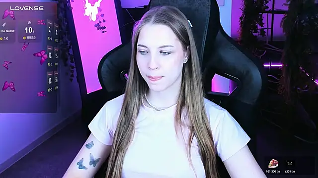 Snapshot of CuteMousee chatting on October 25, 2025, 5:37 am CuteMousee online show from October 25, 2025, 5:37 am