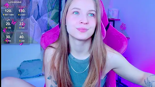 Snapshot of CuteMousee chatting on March 3, 2026, 5:46 am CuteMousee online show from March 3, 2026, 5:46 am