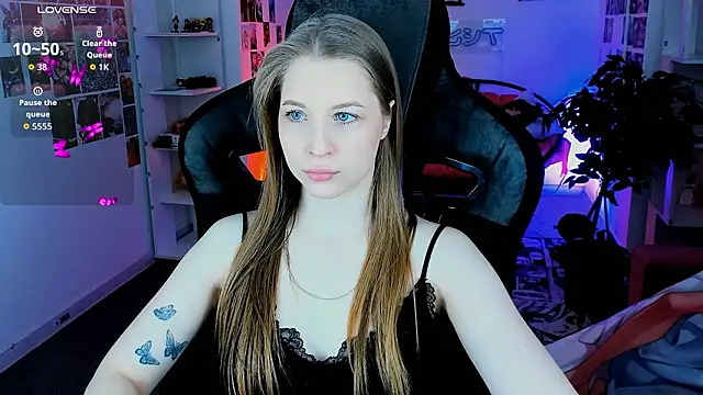 CuteMousee online show from March 25, 2026, 10:43 am