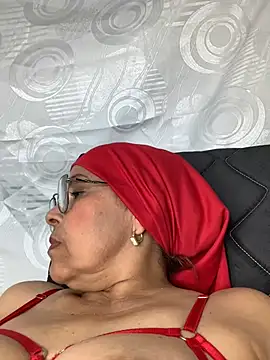 Snapshot of Nadia-melej chatting on January 17, 2025, 11:18 pm Nadia-melej online show from January 17, 2025, 11:18 pm