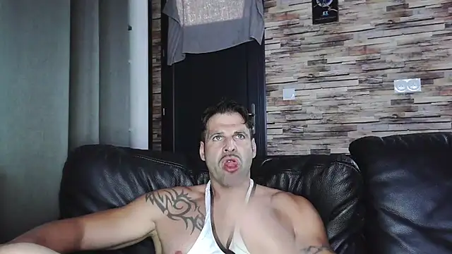 XxBigboybandxX online show from October 9, 2025, 5:00 pm