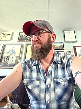 Icebearsticlese online show from April 10, 2026, 8:46 pm