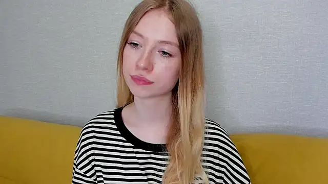 Snapshot of minidivaa_ chatting on February 26, 2025, 7:16 pm minidivaa  online show from February 26, 2025, 7:16 pm